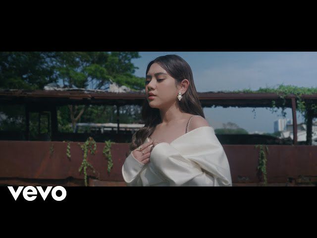 Cover Lagu Ziva Magnolya - Cukup (Official Music Video)